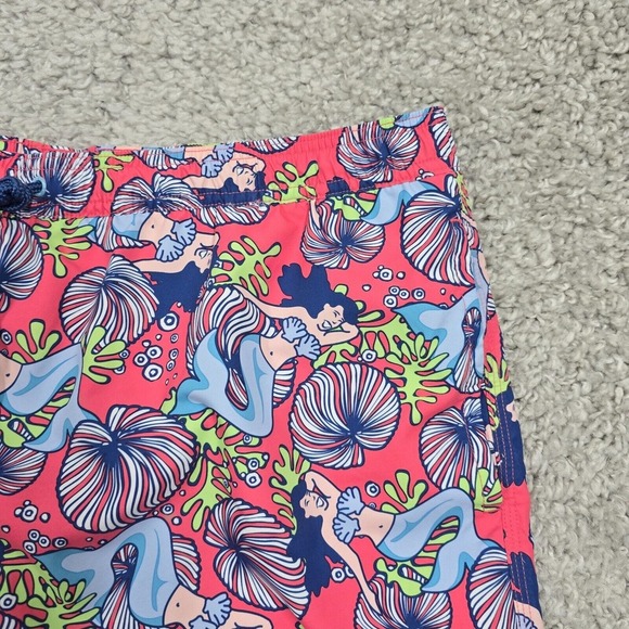 Vineyard Vines Swim Trunks Mens XL Pink Mermaids Mesh Lining Shorts Beach Pool - Picture 3 of 14
